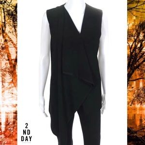 2ND DAY Chic Black Asymmetrical Cut Blouse Vest